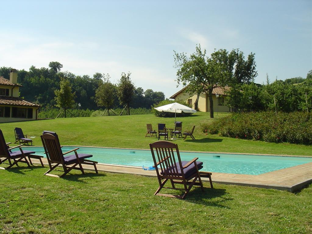 Tenuta Il Cerro Виккьо Номер фото
