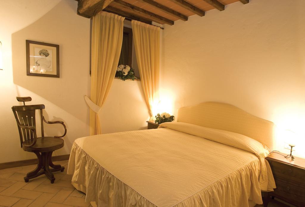 Tenuta Il Cerro Виккьо Номер фото